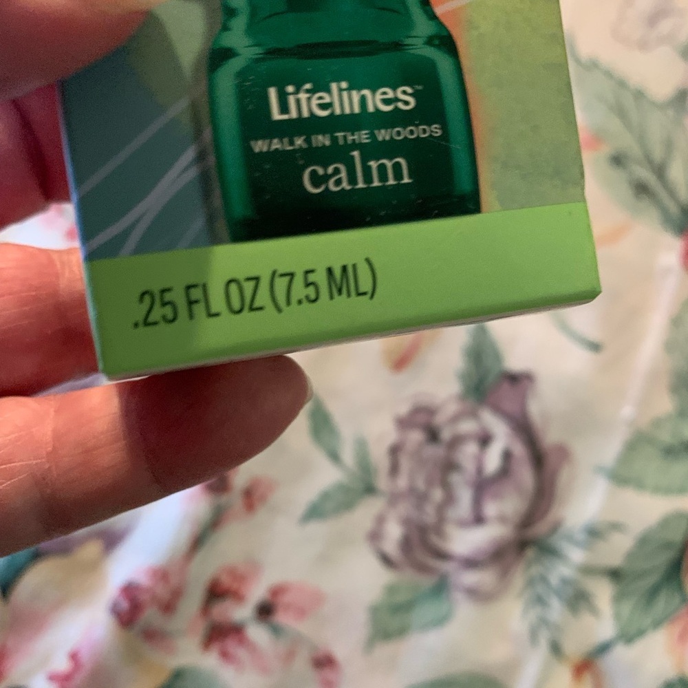 Lifelines Essential Oil Blend - Calm - Picture 3 of 6